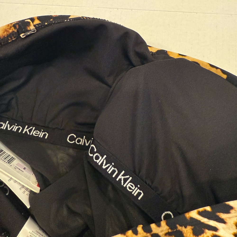 Calvin Klein Leopard-Print Strapless Tummy-Control One-Piece Swimsuit NEW Size 6 - Picture 8 of 9